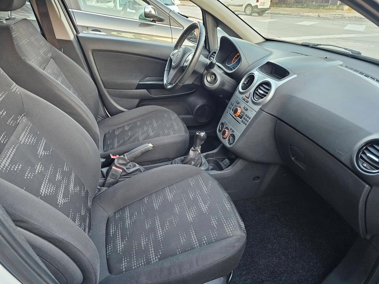 OPEL CORSA 1.2 85CV CLUB