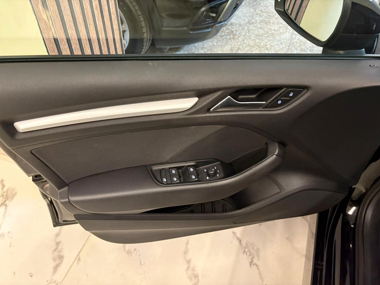 Audi A3 sportback SPB 30 TDI 1600cc 116cv Admired