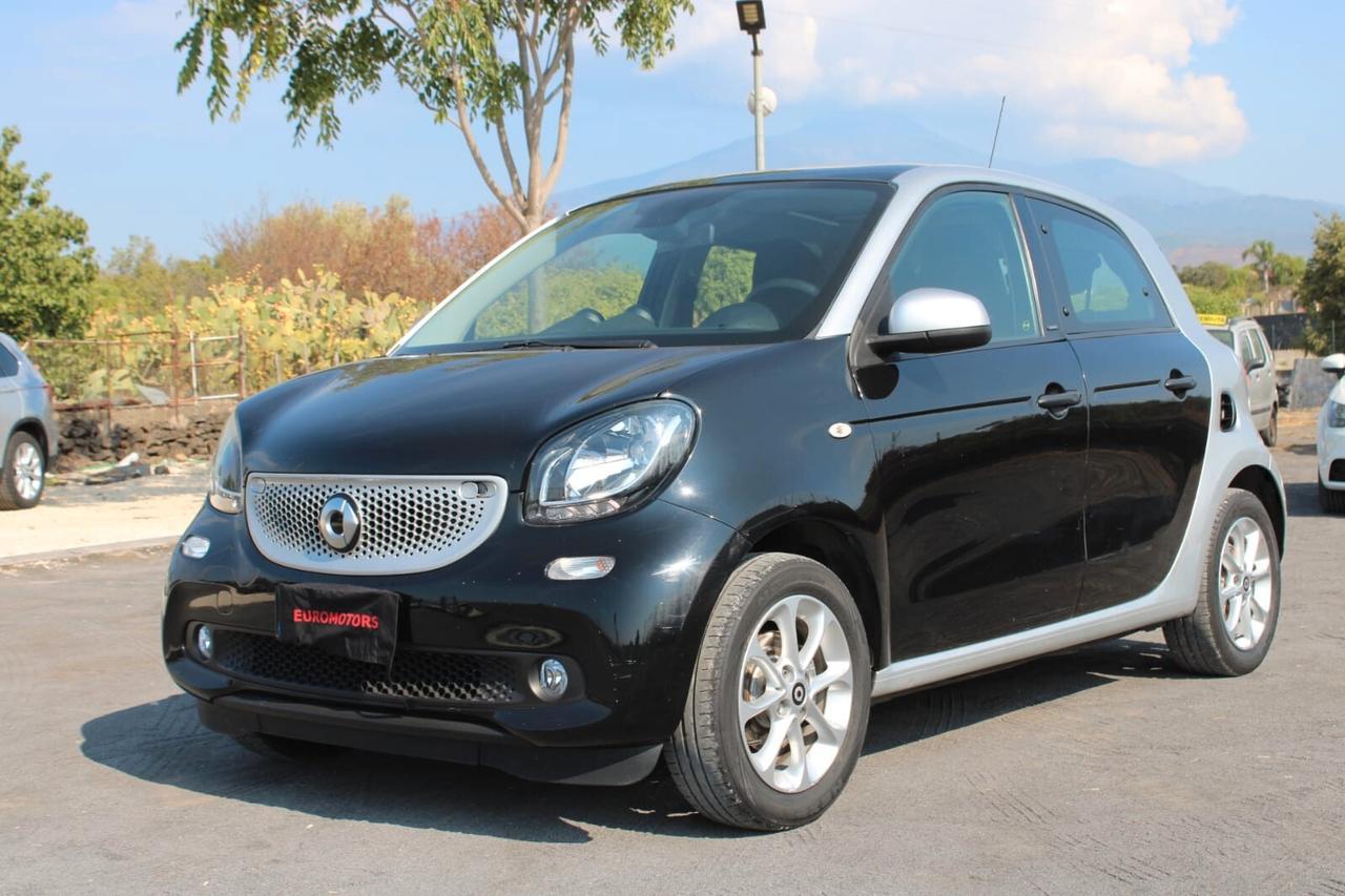 Smart ForFour 70 1.0 Youngster