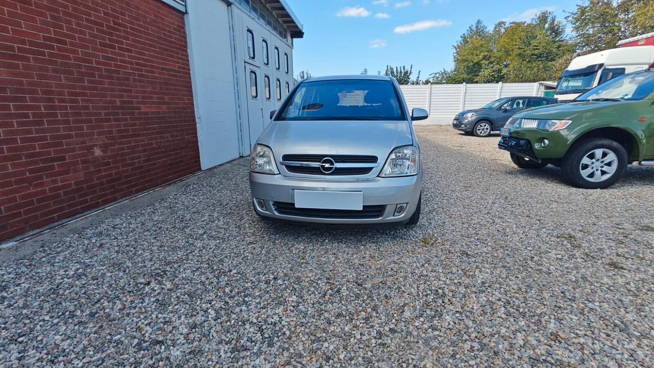 Opel Meriva 1.6 16V Cosmo
