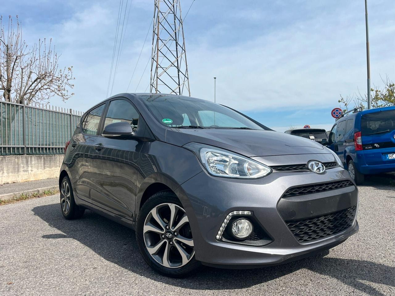 Hyundai I 10 1.0 SPECIAL X NEOPATENTATI