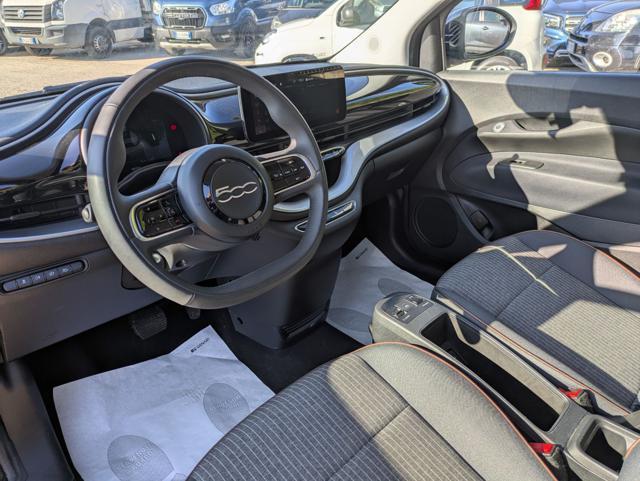 FIAT 500e ICON ELETTRICA 118cv SAFETYPACK PARK ASSIST NAVI