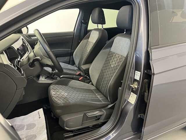 Volkswagen Taigo 1.0 TSI DSG R-Line