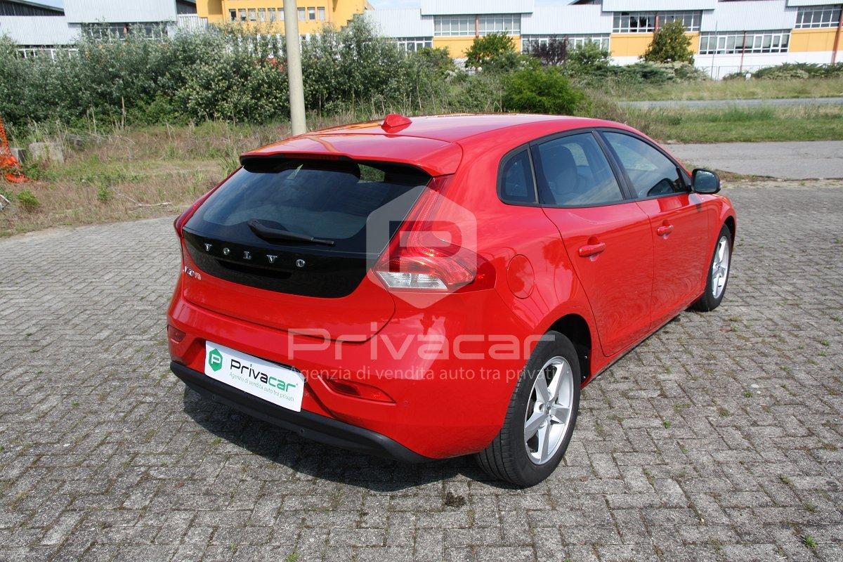 VOLVO V40 D2 Kinetic