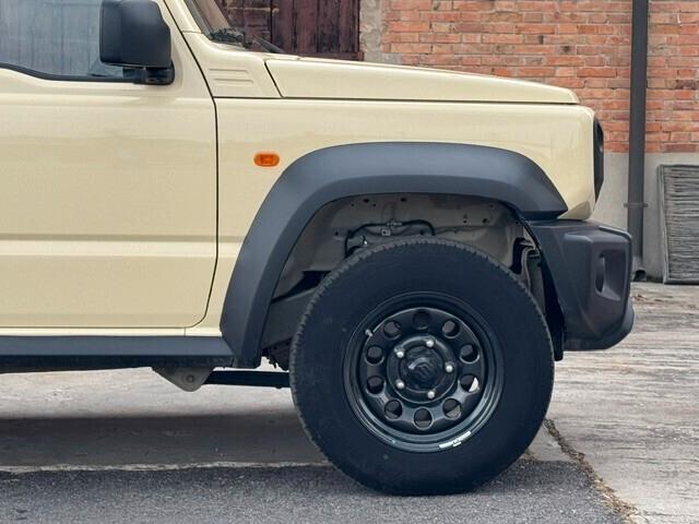 Suzuki Jimny 1.5 5MT Top (AUTOCARRO N1)