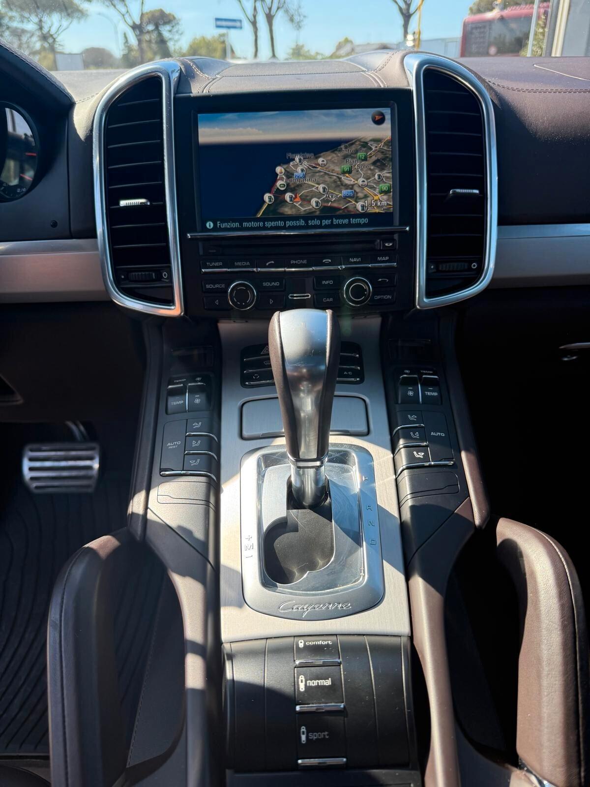 Porsche Cayenne 3.0 S Hybrid Full Tetto Navi Tv Tagliandi Porsche