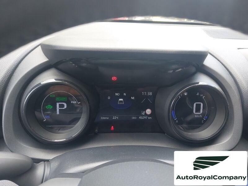 Toyota Yaris Hybrid Style MY22
