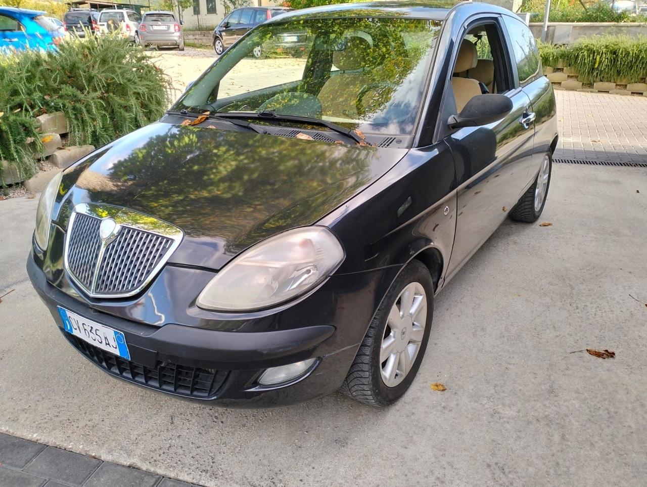 Lancia Ypsilon 1.3 Multijet 16V