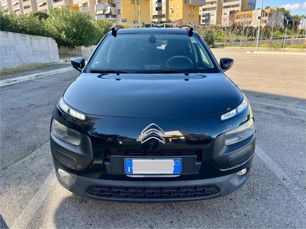 Citroen C4 Cactus BlueHDi 100 Shine