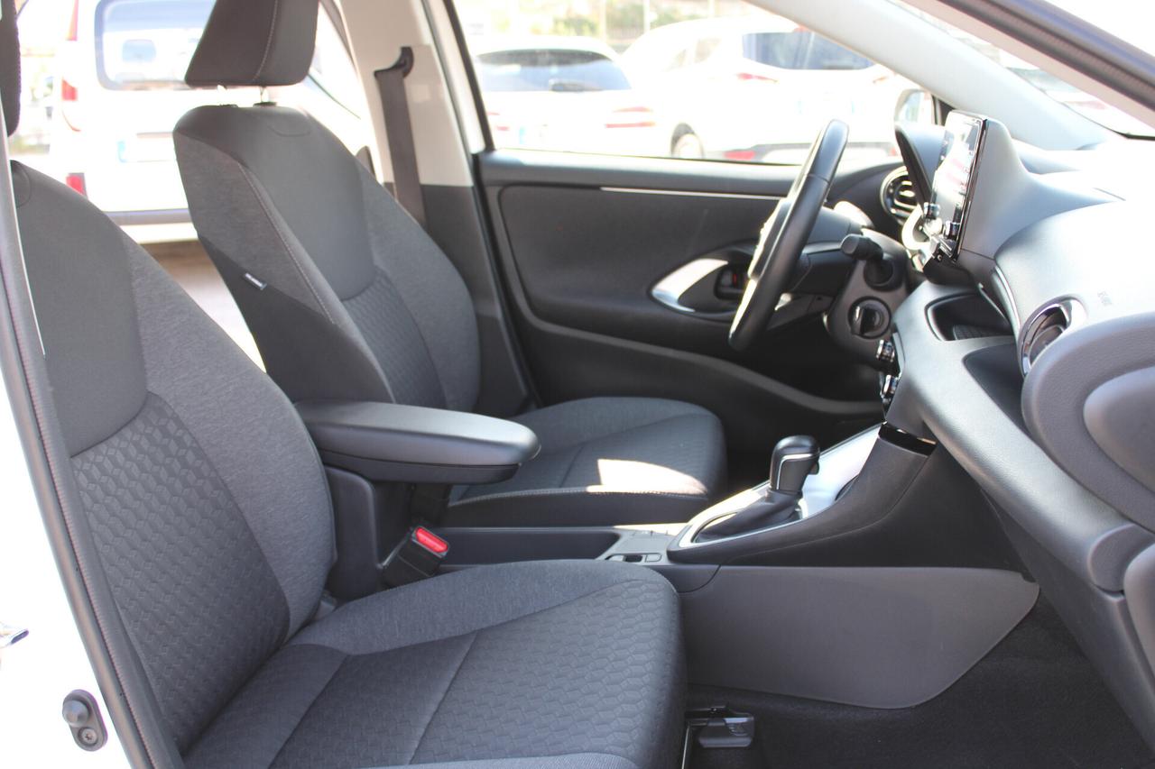 Toyota Yaris 1.5 Hybrid 5 porte Business