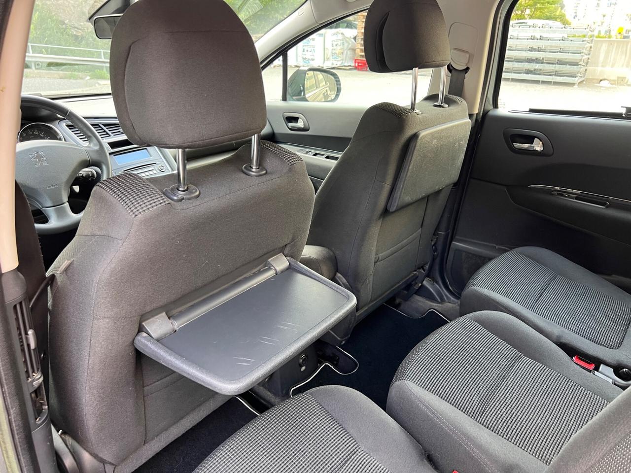 Peugeot 5008 1.6 HDi 112CV 7 posti
