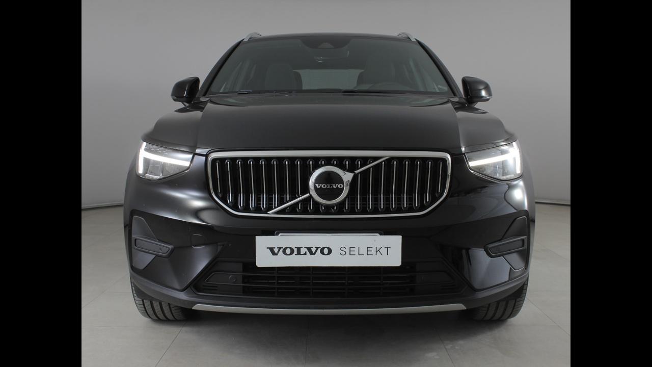 VOLVO XC40 2023 - XC40 1.5 t4 recharge phev Core auto