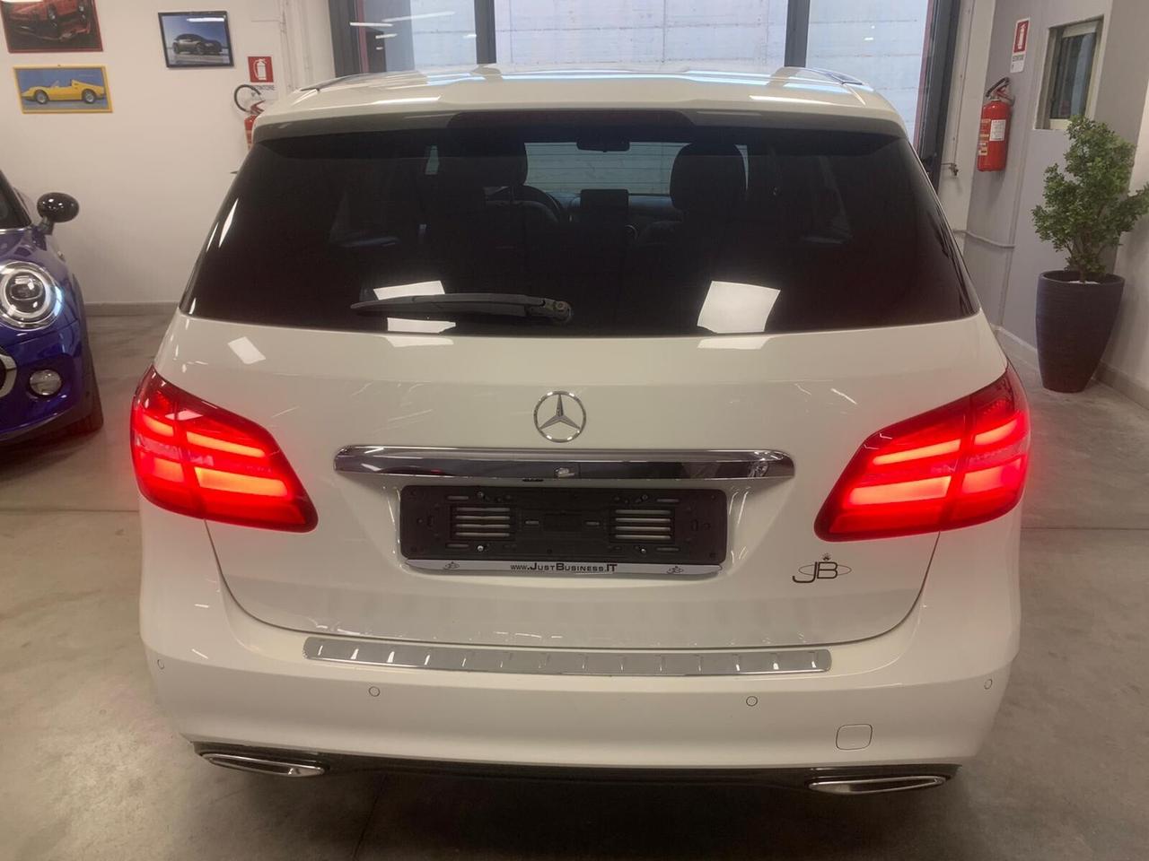 Mercedes-benz B 200 B 200 d Automatic Premium AMG