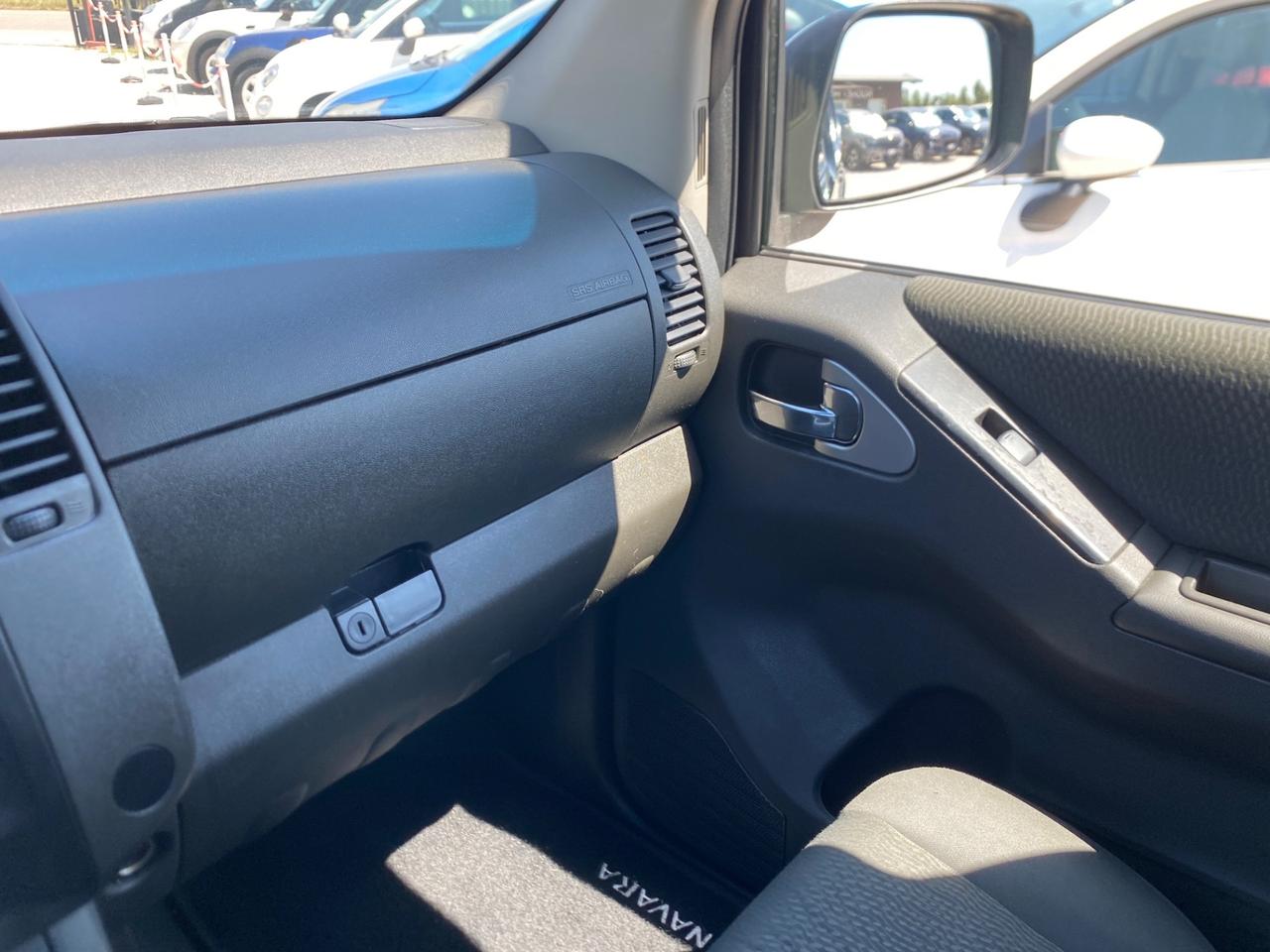 Nissan Navara N1 AUTOCARRO GANCIO TRAINO 2.5 dCi 190CV 4 porte Double Cab Sport