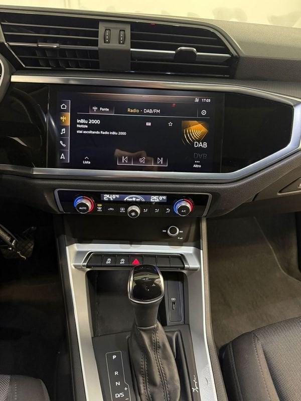 Audi Q3 Q3 35 TFSI S tronic Business