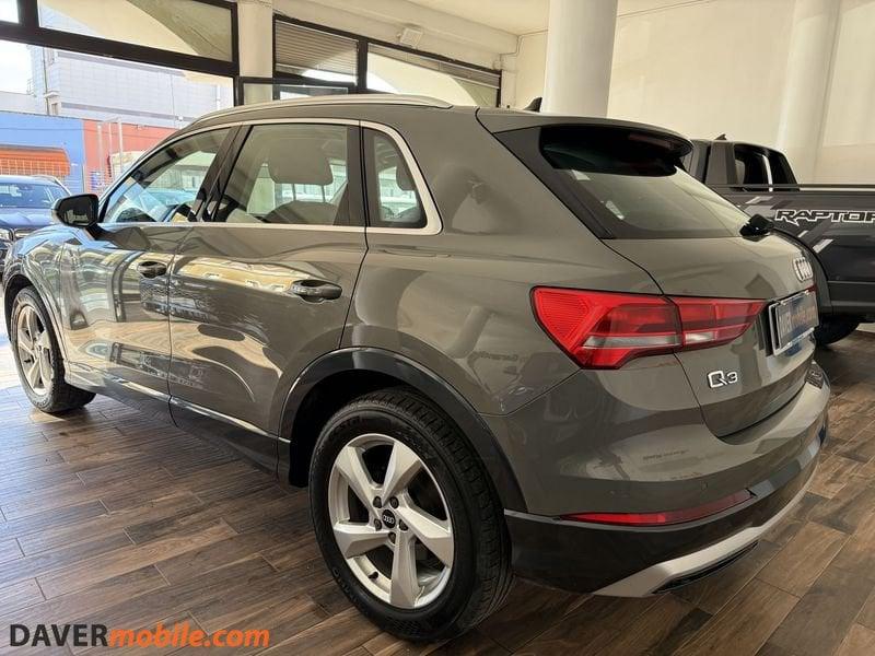 Audi Q3 Q3 35 TDI S tronic Business Advanced