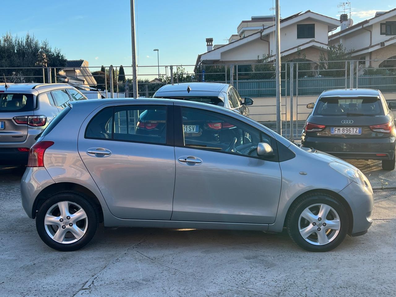 Toyota Yaris 1.3 3 porte Sol