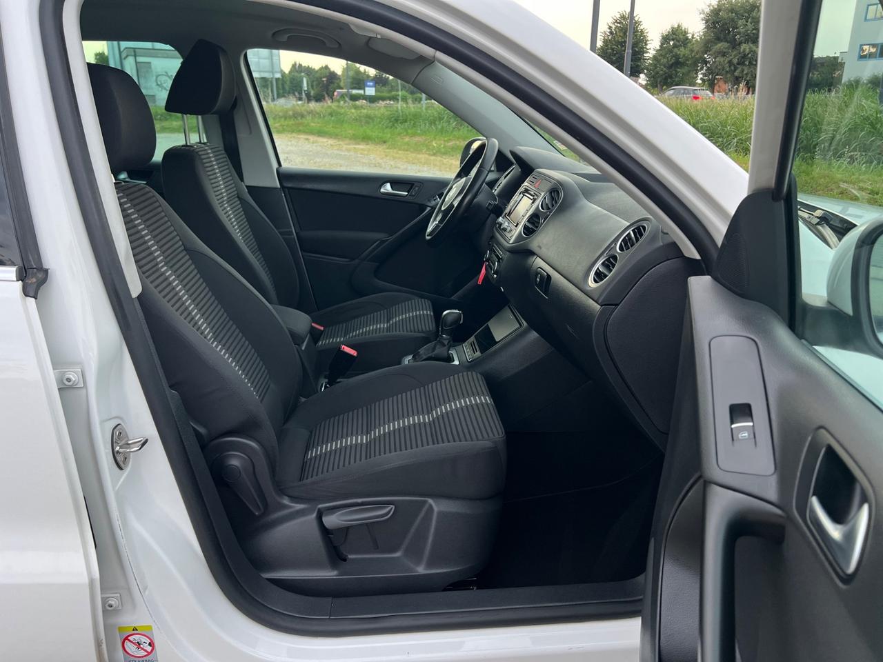 Volkswagen Tiguan 2.0 TDI DPF 4MOTION DSG Sport & Style