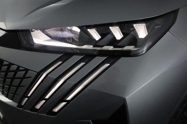 PEUGEOT 5008 3ª serie Hybrid 145 e-DCS6 GT
