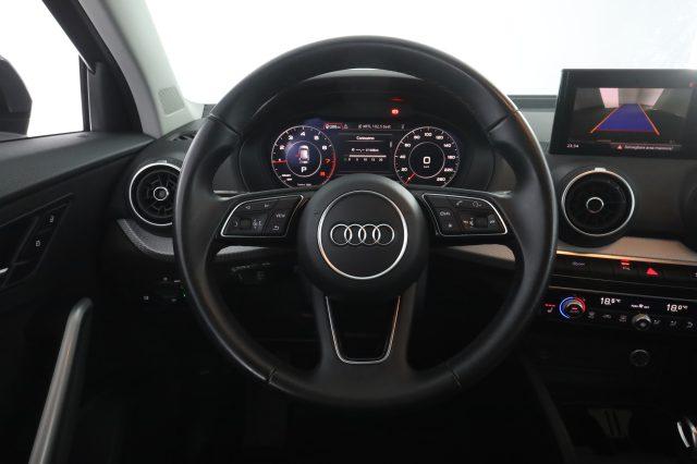 AUDI Q2 Q2 35 TFSI S tronic Business Advanced