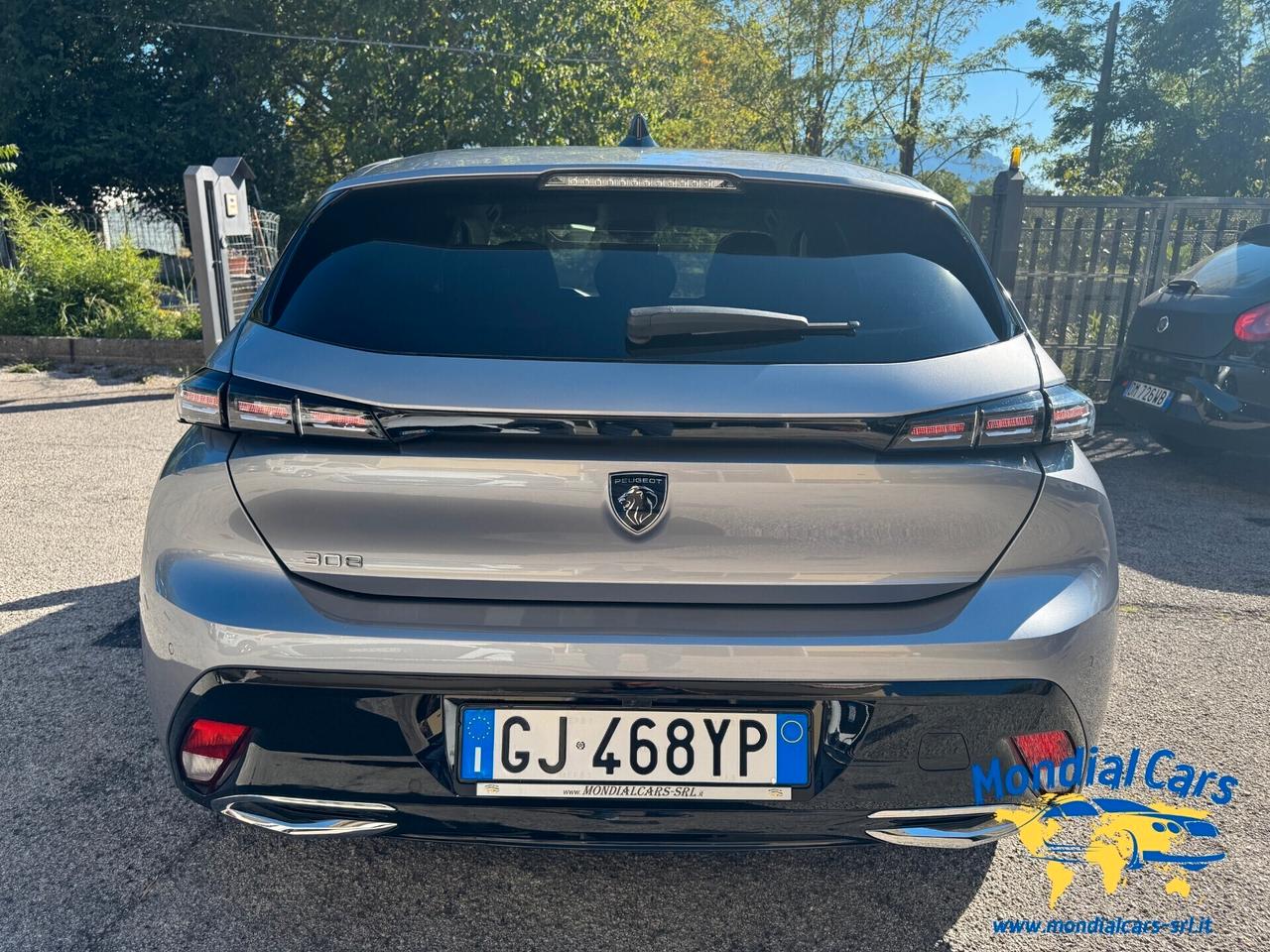 Peugeot 308 BlueHDi 130 S&S EAT8 Allure