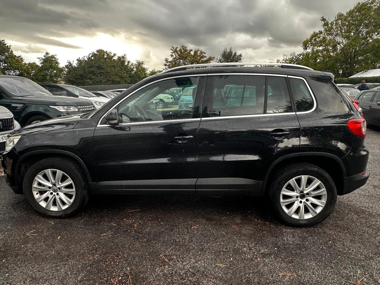 Volkswagen Tiguan 2.0 TDI DPF 4MOTION Track & Field