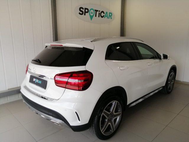 MERCEDES-BENZ GLA 200 d Automatic Premium