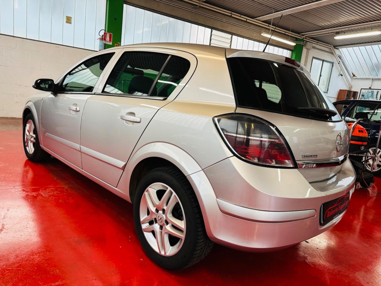 Opel Astra 1.7 CDTI 110CV 5 porte Cosmo