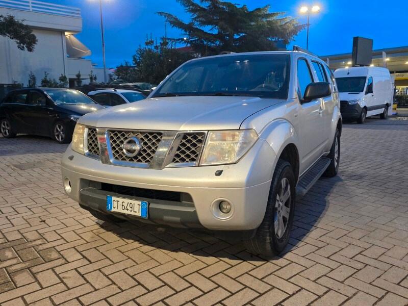 NISSAN Pathfinder 2.5 dCi XE Plus