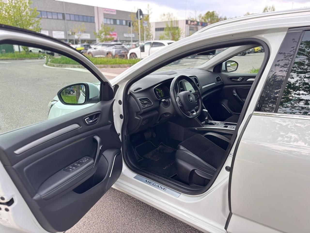 Renault Megane Mégane Sporter dCi 8V 110 *Aitomatik*