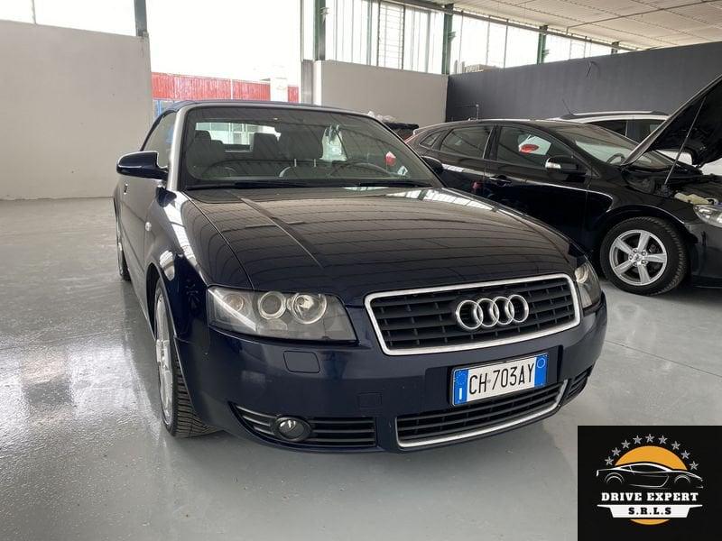 Audi A4 A4 3.0 Cabrio 3.0 V6 30V CAT