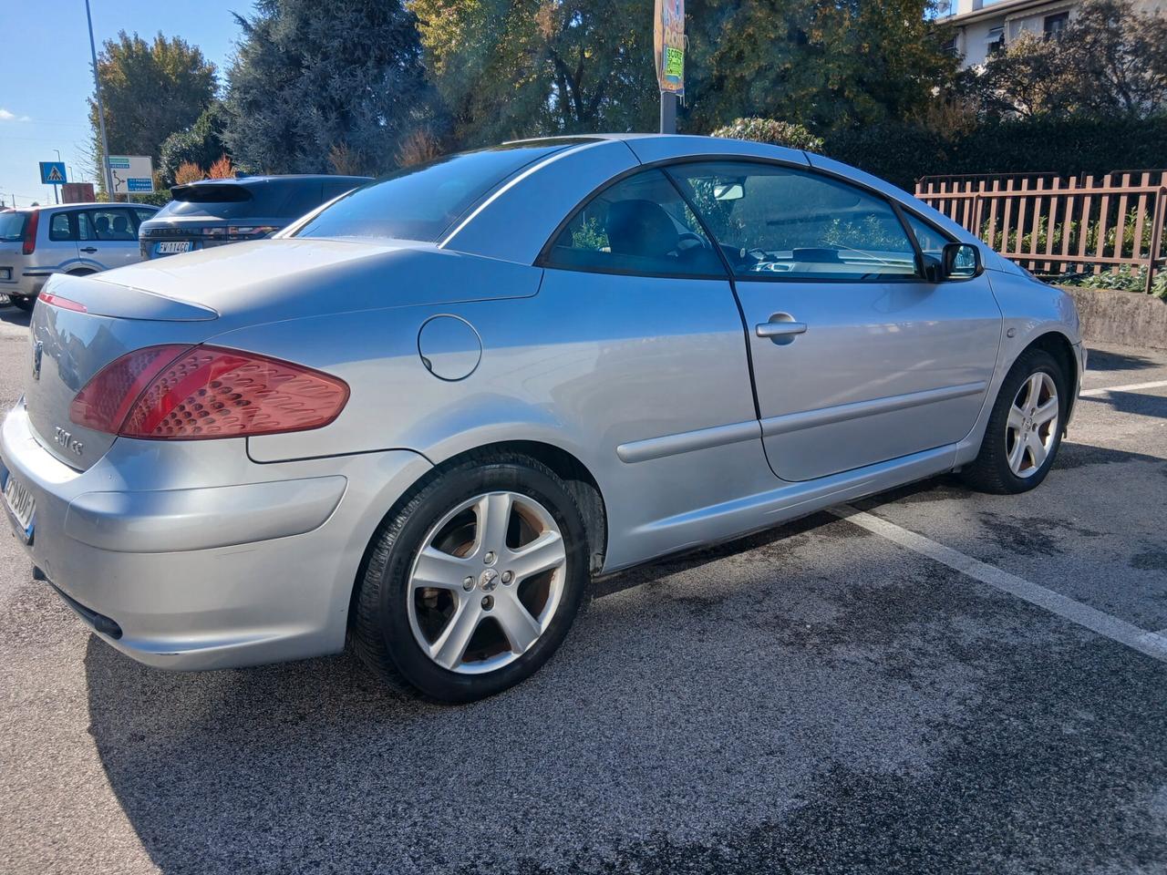 Peugeot 307 1.6 16V CC full optional + GPL valido sino al 2029