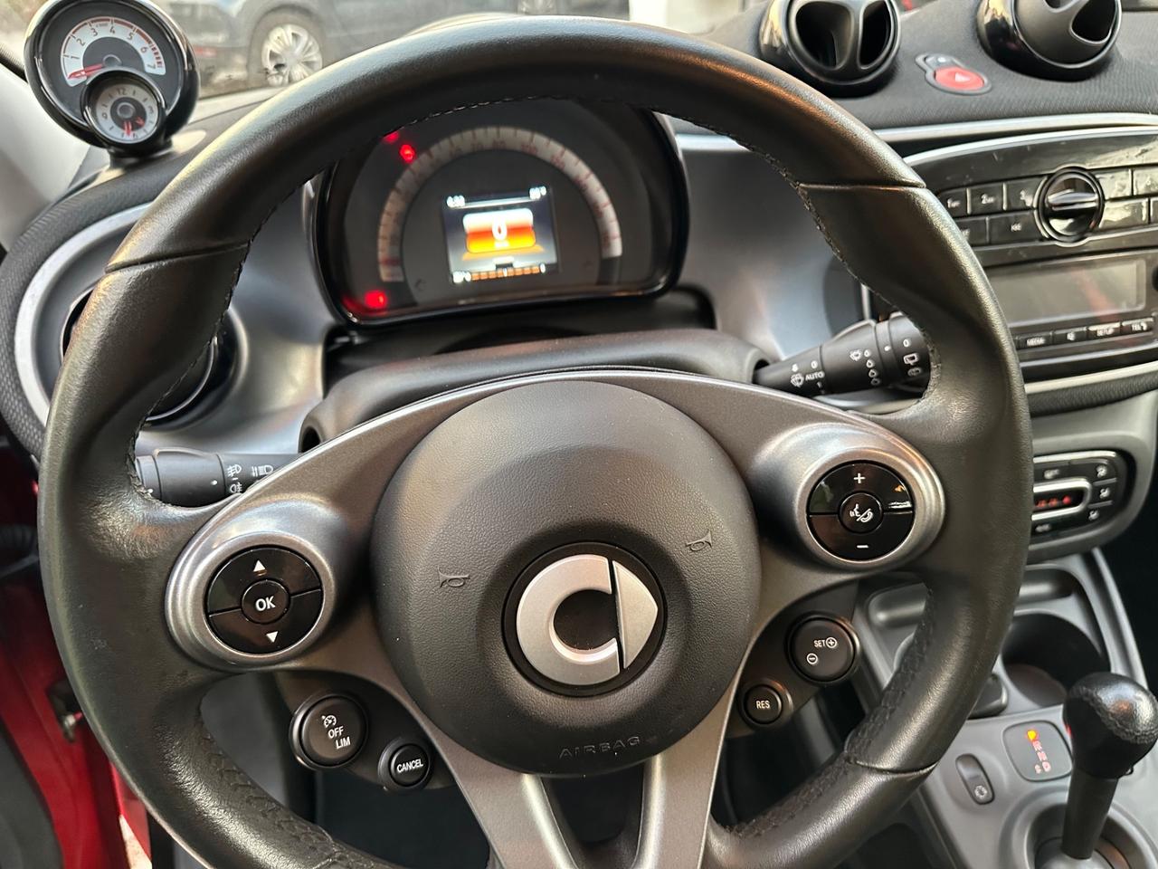 Smart ForFour 70 1.0 Passion
