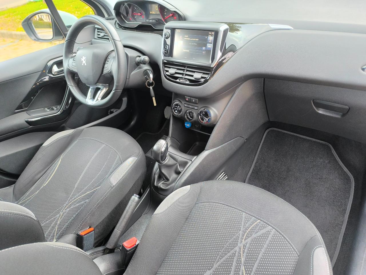 Peugeot 208 1.4 VTi 95 CV 5p. GPL Allure neopatentati