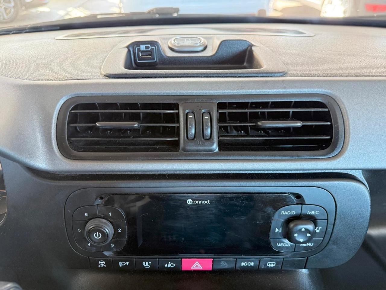 Fiat Panda 1.2 Lounge 70cv