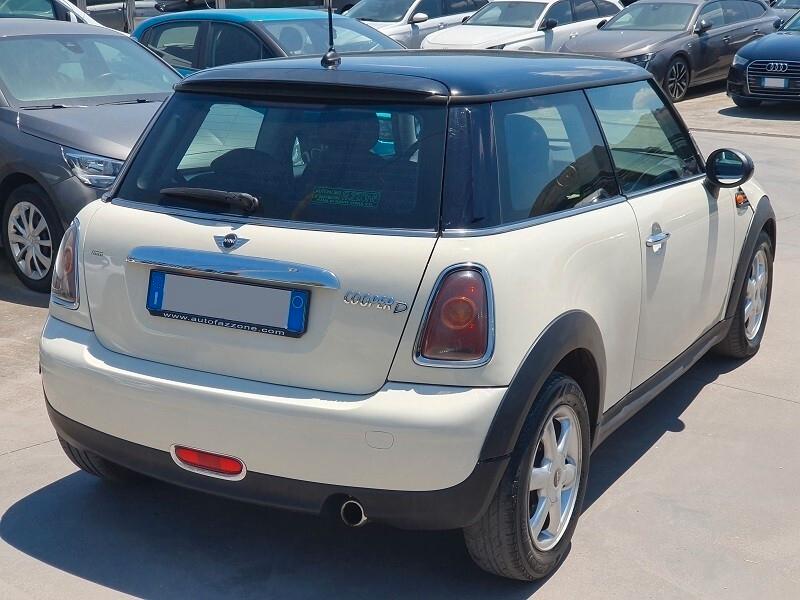 MINI Cooper D 1.6D 16V 110CV DPF PER NEOPATENTATI