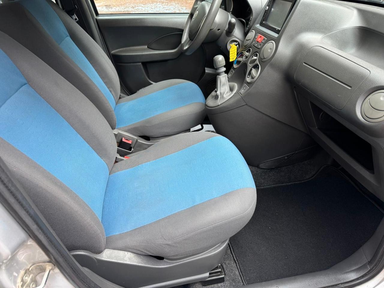 Fiat Panda 1.2 Emotion 69CV E5 GARANZIA 1 ANNO