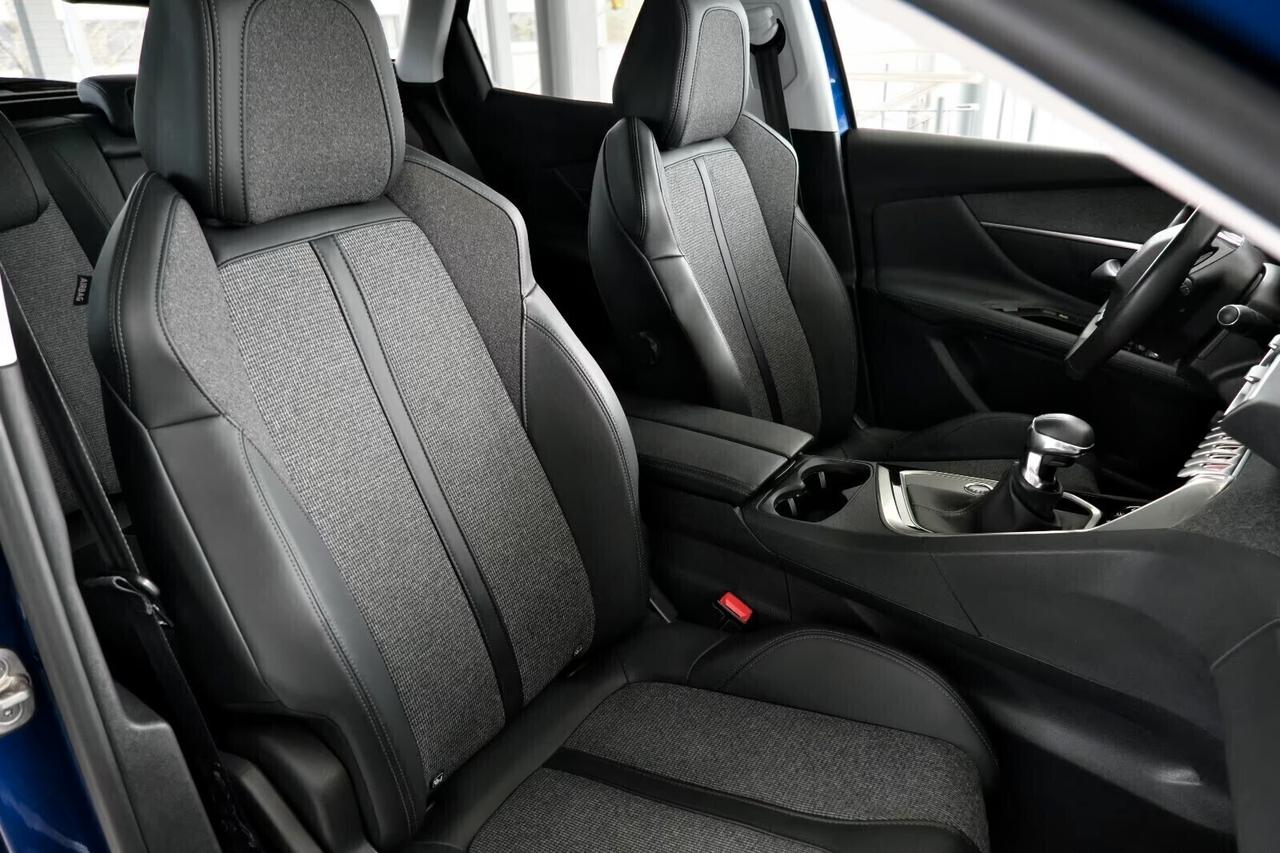 Peugeot 3008 BlueHDi 130 S&S EAT8 Allure ok neo patentati