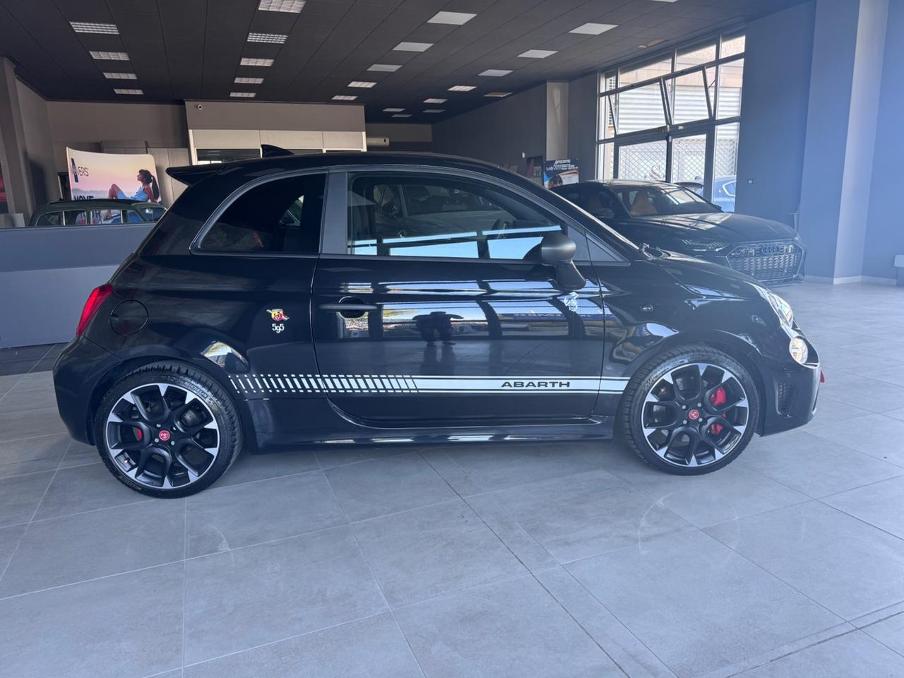 ABARTH 500 COMPETIZIONE - SABELT 180CV MY2022