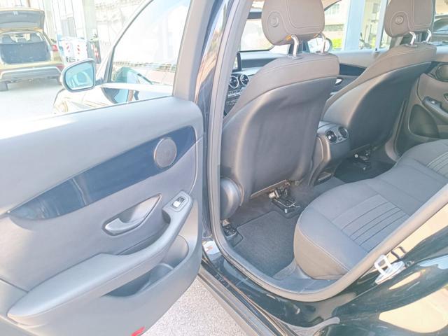 MERCEDES-BENZ GLC 220 d 4Matic Business