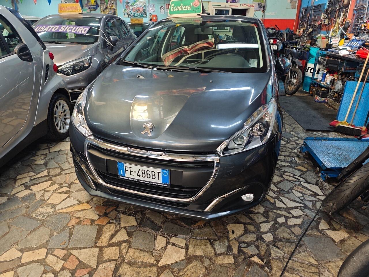 Peugeot 208 BlueHDi 75 5 porte Allure