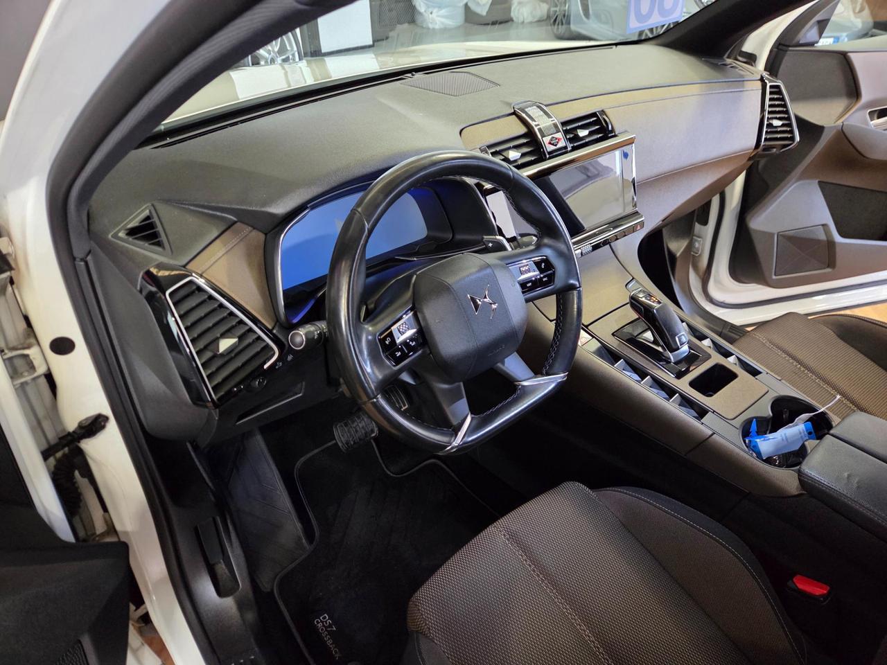 DS DS7 Crossback 1.5 bluehdi Business 130cv auto