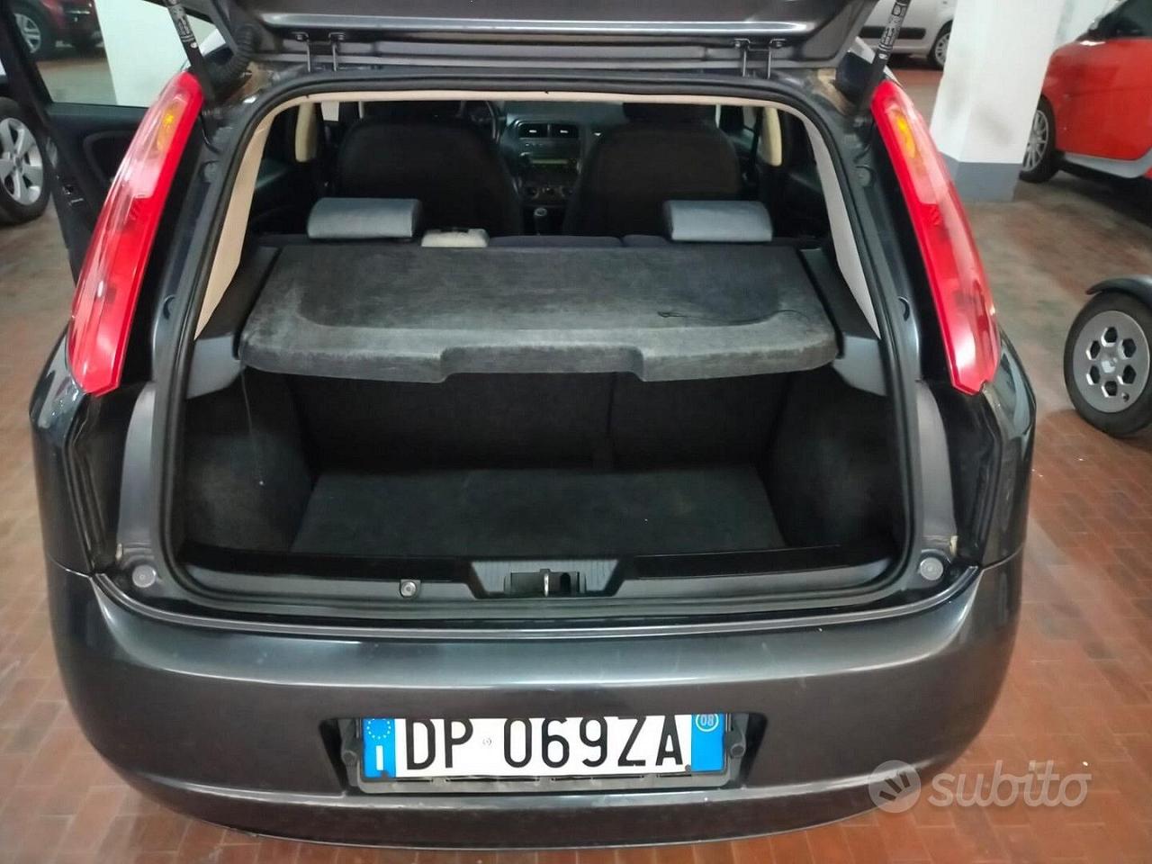 FIAT G.Punto 1.4 8v 77cv Active 5p OK NEOP.