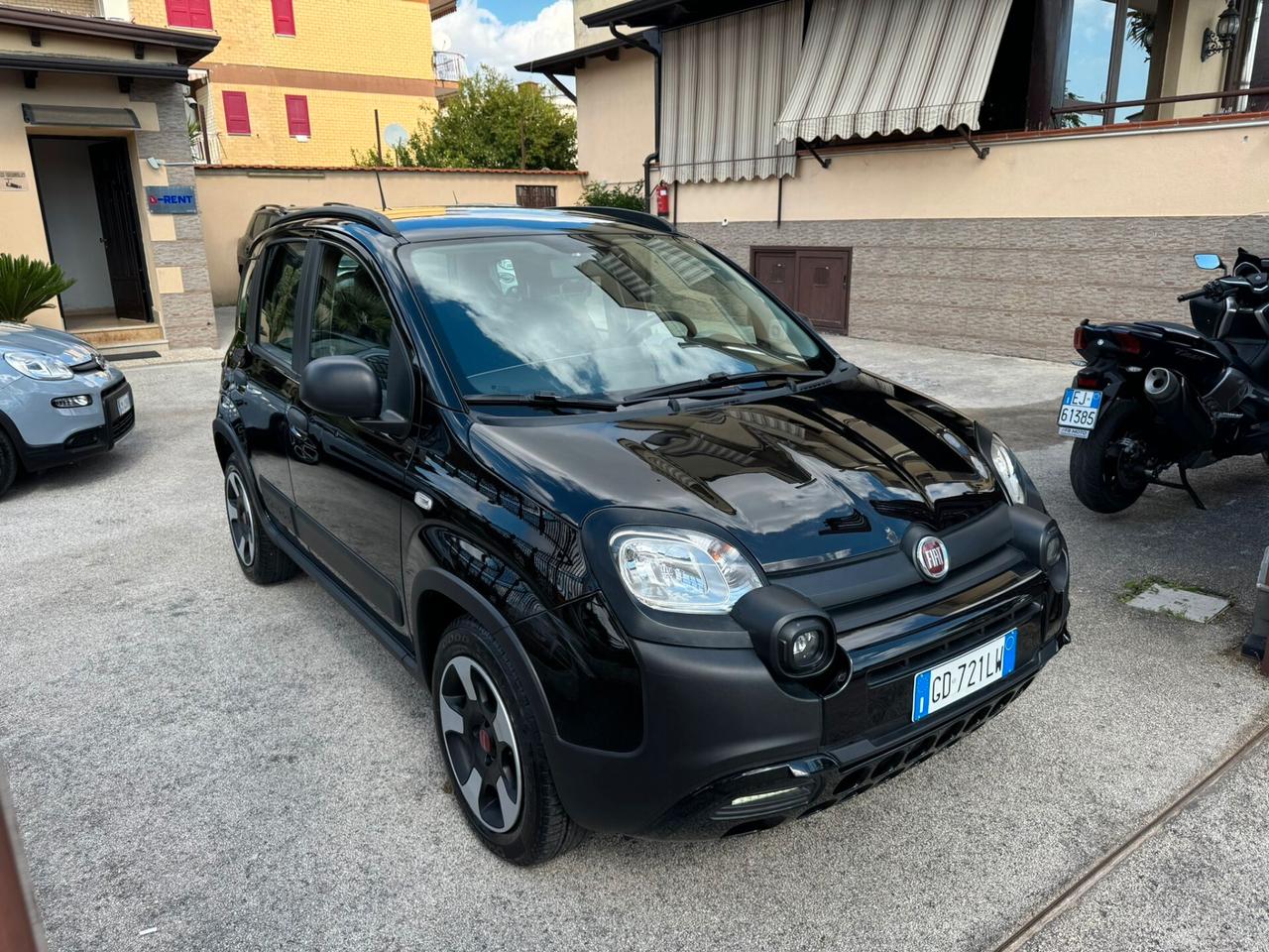 Fiat Panda 1.0 hybrid Cross