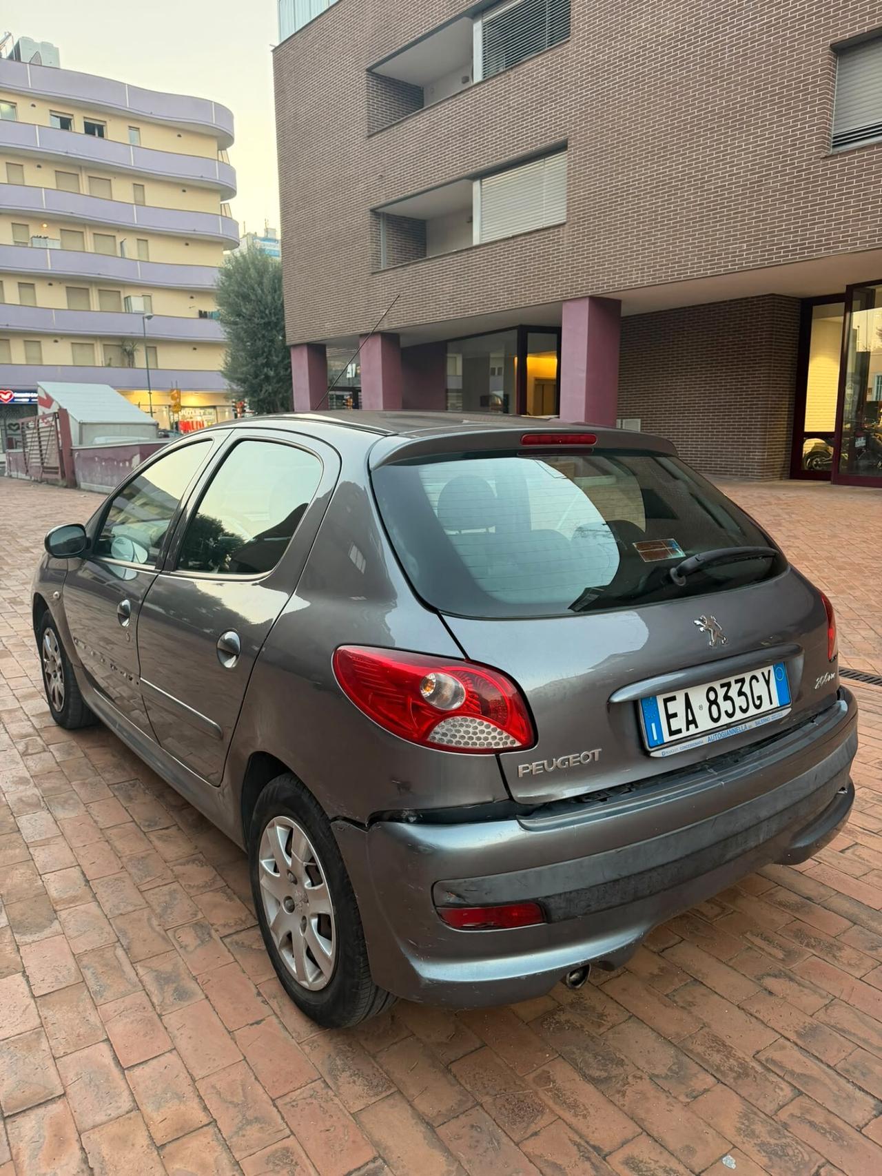 Peugeot 206 Plus 1.1 60CV 5p. Trendy
