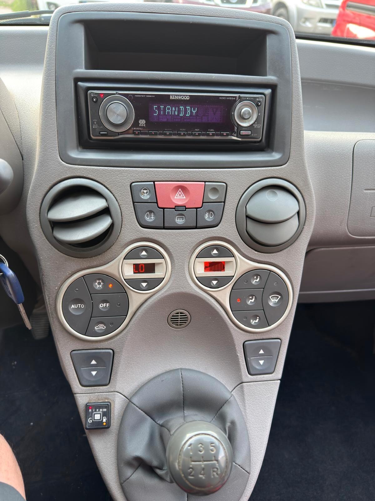 FIAT PANDA 4X4 GPL 2005 KM 243993 GPL