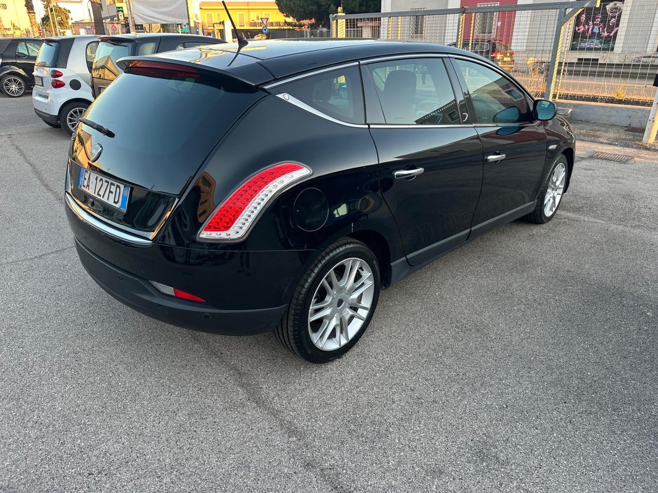 Lancia Delta 1.6 MJT DPF Platino