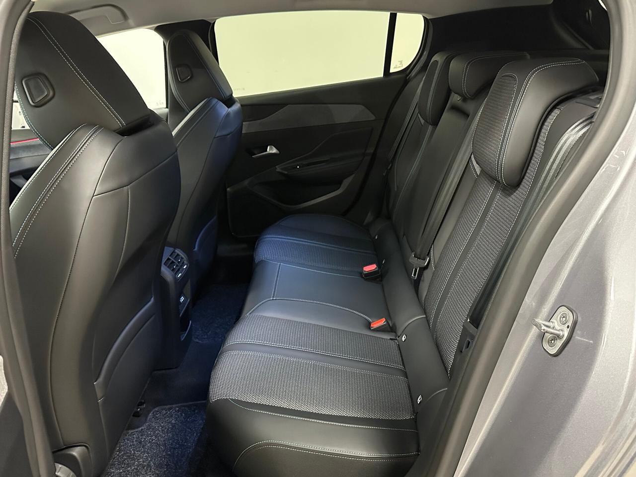 Peugeot 308 BlueHDi 130 S&S Allure Pack - 2022