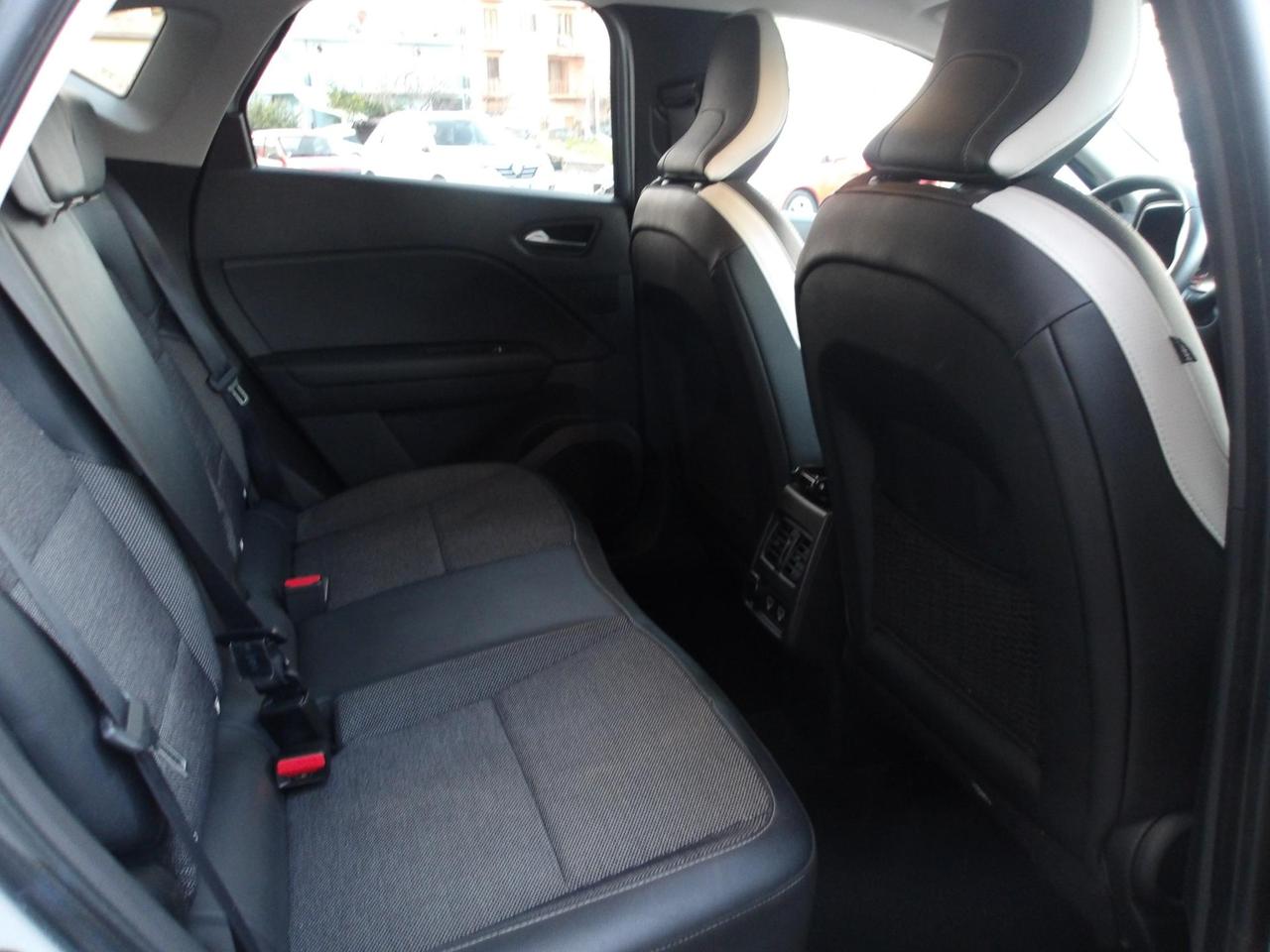 Renault Captur 1.0 tce Intens 90 cv