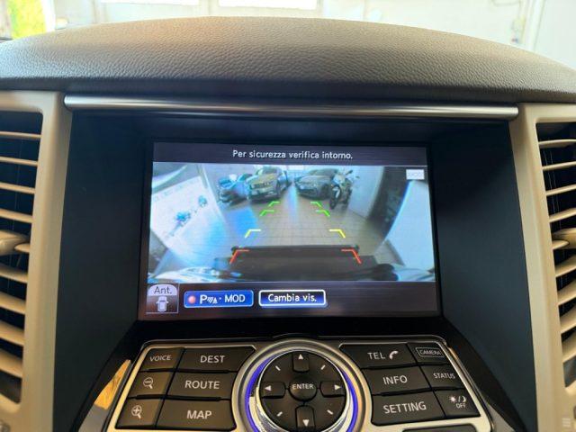 INFINITI QX70 3.0 diesel V6 AT GT Premium //TETTO//360/PELLE//21